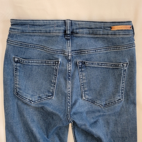 Anthropologie Pilcro Mid / High Rise Boot Cut Buttoned Slit Flare Jeans sz 25 - Picture 7 of 16